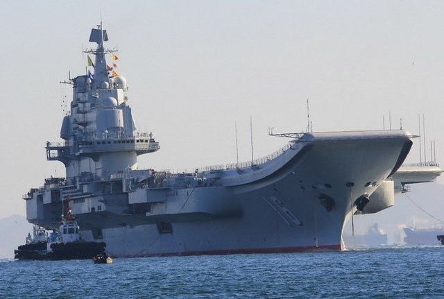 我军辽宁号航母首次编成战斗群 首赴南海训练 我军辽宁号航母首次编成战斗群 首赴南海训练